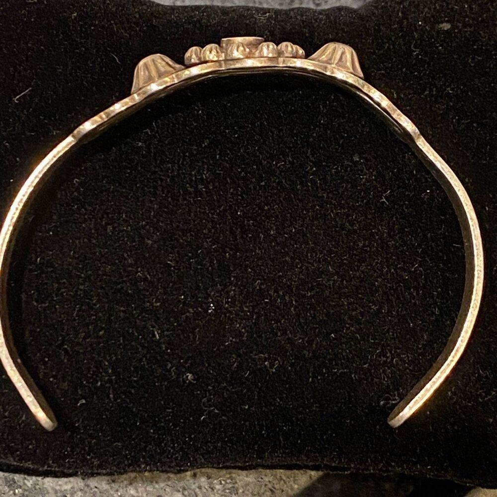 Sanford Navajo Turquoise Cuff - Picture 3 of 11